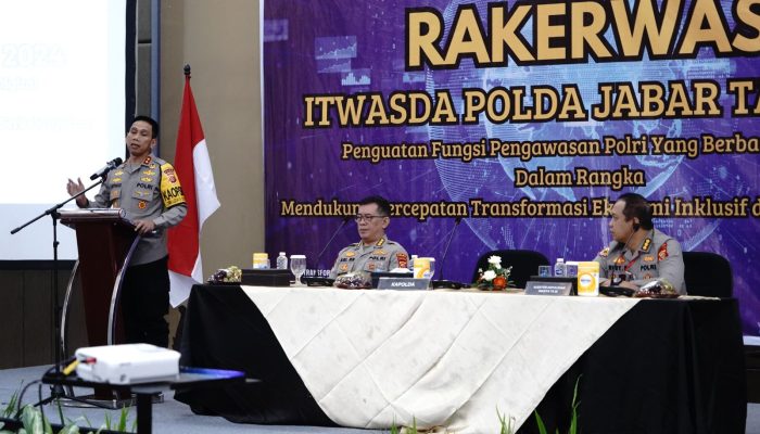 KAPOLDA JABAR BUKA RAKERWAS ITWASDA POLDA JABAR TAHUN ANGGARAN 2024