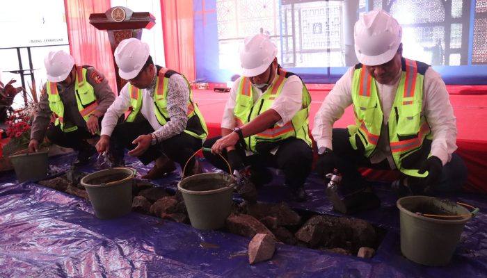 Peletakan Batu Pertama MASJID PANGGILAN SUJUD SESPIM LEMDIKLAT POLRI