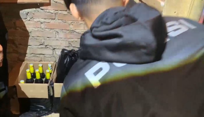 Tekan Maraknya Peredaran Miras Polres Garut Gencar Lakukan Razia