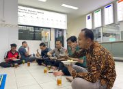 Tradisi Makan Bersama Merajut Rasa Kekeluargaan Dan Kebersamaan Diantara Pegawai Rutan Cipinang,