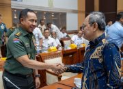 Panglima TNI Hadir Rapat Kerja Komisi 1 DPR RI