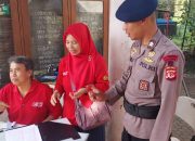 Anggota Brimob Jabar Sambangi Car free Day di Cipanas Kab Cianjur