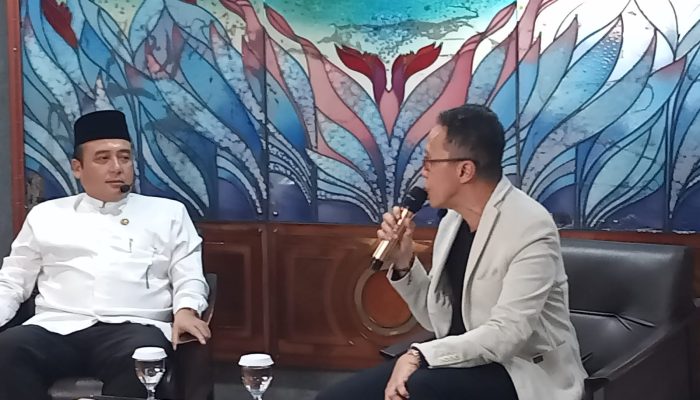 Bila Terpilih, Kang Erwin Akan Hapus Sistem Zonasi