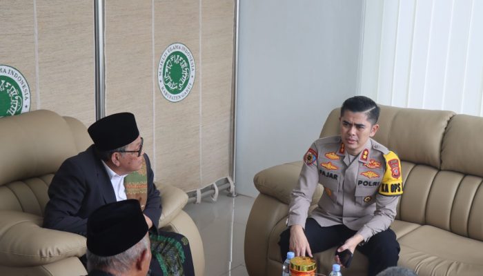 Kapolres Garut Perkuat Sinergitas Dengan Silaturahmi Ke Para Ulama