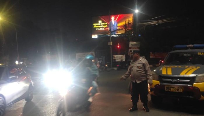 Cegah Gangguan Kamtibmas, Polsek Cidadap Tingkatkan Patroli Malam Dengan Blue Light Patrol