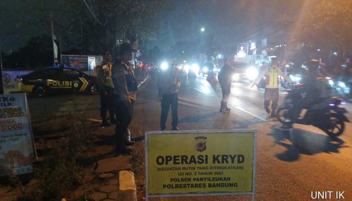 Polsek Panyileukan Gelar Razia Sajam Dan Knalpot Brong Di Malam Minggu