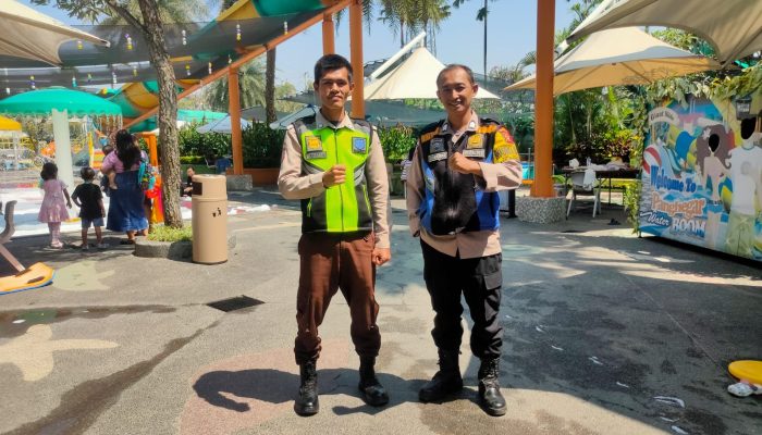 Bhabinkamtibmas Polsek Bandung Kidul Sambangi Satpam Ke Kolam Renang