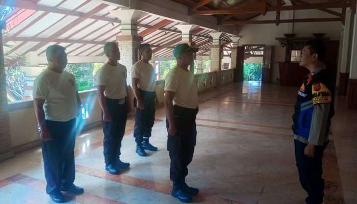 Bhabinkamtibmas Kelurahan Sarijadi Polsek Sukasari Lakukan Giat Binkamsa