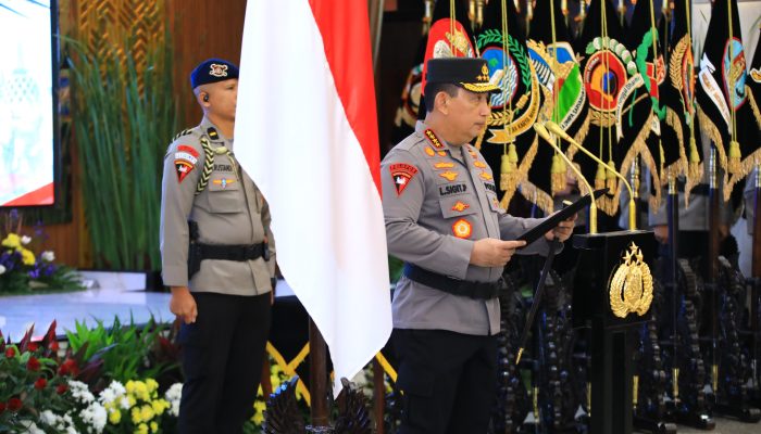 Kapolri Pimpin Upacara Kenaikan Pangkat dan Sertijab Pati Polri, Ada Kadiv Propam dan Sejumlah Kapolda