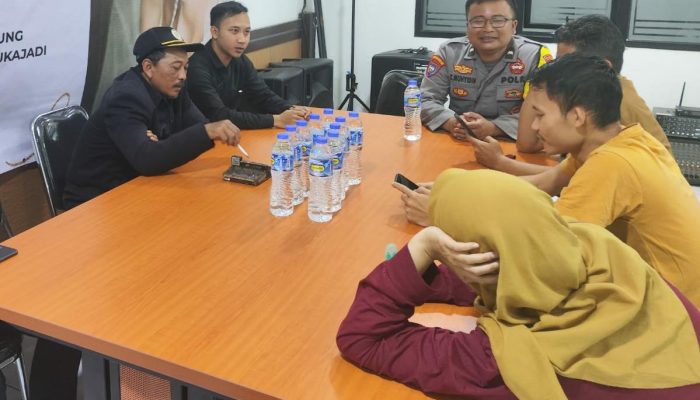 Ciptakan Suasana Harkamtibmas Yang Aman dan Kondusif, Bhabinkamtibmas Polsek Sukajadi Polrestabes Bandung Laksanakan Giat Sambang Dialigis