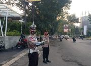 Berikan Pelayanan Kepada Masyarakat, Personil Polsek Lengkong Laksanakan Kegiatan Gatur Pagi