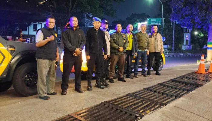 Patroli KRYD, Jajaran Polsek Sukajadi Polrestabes Bandung Tingkatkan Keamanan dan Kenyamanan di Lingkungan Masyarakat