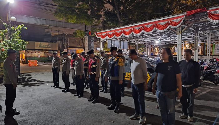 Bandung Kondusif, Kapolsek Lengkong Gelar Apel KRYD Guna wujudkan Kota Bandung Kondusif