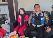 Bhabinkamtibmas Kelurahan Isola Polsek Sukasari Lakukan Giat Sambang Door to Door System dan Himbauan Kamtibmas
