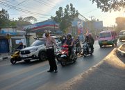 Pelayanan masyarakat oleh unit lalulintas Polsek Arcamanik