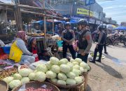 Jaga Keamanan, Sat Samapta Polres Garut Patroli Pasar Tradisional