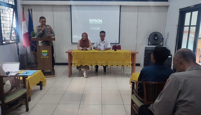 Kapolsek Antapani Hadiri Rapat Pleno Terbuka Rekapitulasi Daftar Pemilih Tingkat Kecamatan Antapani