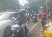 Patroli Samapta Polsek Sukajadi Melaksanakan Strong Point Sore Hari Antisipasi Kemacetan