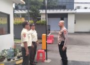 Kanit Binmas Polsek Bandung Kidul Melaksanakan Pembinaan dan penyuluhan terhadap petugas keamanan di Perumahan