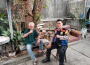 Jalin Kedekatan Dengan Tokoh Masyarakat, Bhabinkamtibmas Polsek Sukajadi Polrestabes Bandung Sambang Dialogis di Kewilayahan