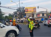 Wujudkan Kamseltibcarlantas Kondusif pagi, Unit Lantas Polsek Lengkong Gelar Gatur Lantas