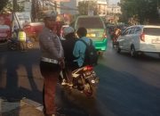 Pelayanan masyarakat oleh unit lalulintas Polsek Arcamanik