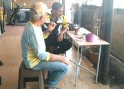 Bhabinkamtibmas Polsek Antapani Laksanakan Sambang Kepada Warga RW 01