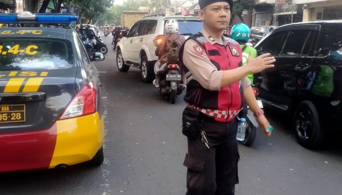 Giat Protap Yanmas Sore Hari QR Polsek Cibeunying kidul