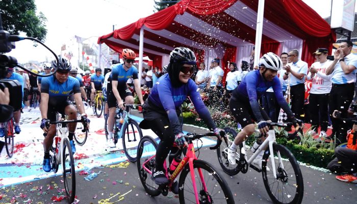 MERIAH ! LODAYA SILIWANGI RIDE 2024, DIIKUTI KELUARGA BESAR TNI-POLRI, IBU-IBU PERSIT, BHAYANGKARI SERTA MASYARAKAT UMUM