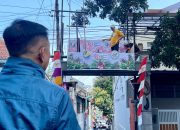 Warga Babakan Ciamis Kreatif Hiasan Gapura HUT RI dan HJKB