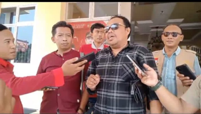 Kades Karangnunggal di Laporkan ke Polres Lebak, Terkait Perbuatan Tidak Menyenangkan, Terhadap Media