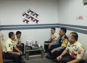 Wujudkan Kamtibmas Kondusif, Bhabinkamtibmas Cikawao Polsek Lengkong Sambang Kamtibmas