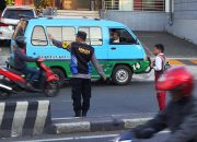 Bhabinkamtibmas Polsek Sukajadi Polrestabes Bandung Tetap Semangat Laksanakan Yanmas Gatur Lantas