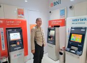 Bhabinkantibmas Polsek Sukajadi Polrestabes Bandung Giat Pengecekan ATM Antisipasi Kejahatan Skimming