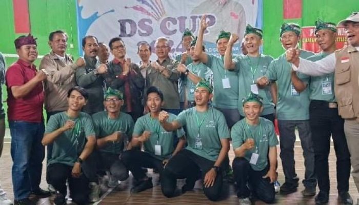 Buka Turnamen Bulu Tangkis DS Cup. Bupati Bandung : Semoga Menghasilkan Sosok Atlet-Atlet Yang Berprestasi