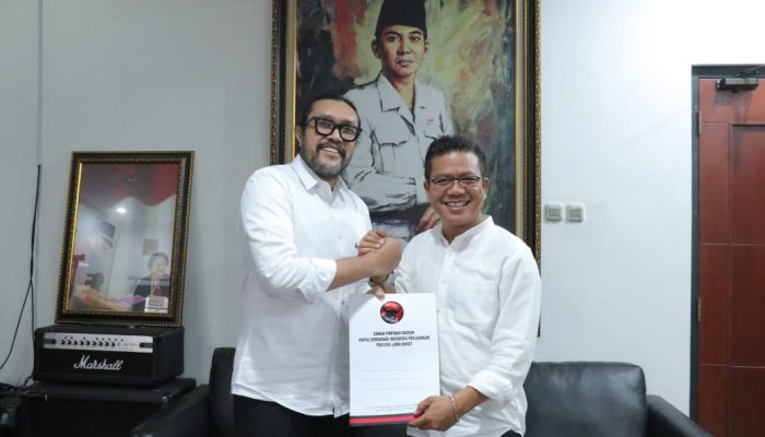 Sah! PDIP Resmi Usung Dadang Supriatna-Ali Syakieb di Pilkada Bandung 2024