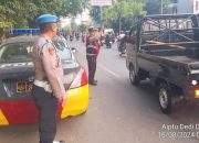Berikan Pelayanan Kepada Masyarakat, Personil Polsek Bojongloa Kaler Laksanakan Kegiatan pemantauan situasi lalulintas