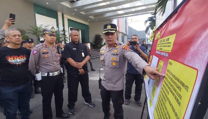 Jajaran Polsek Sukajadi Polrestabes Bandung Laksanakan Apel Kegiatan PAM Unras di Hotel V