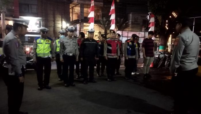 Kapolsek Cicendo Polrestabes Bandung Pimpin Giat KRYD Antisipasi Kerawanan di Malam Libur