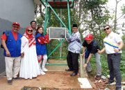 HUT RI Ke 79: Rotary Club Jakarta Menteng Resmikan Sarana Air Bersih di Kelas Jauh SDN Kadusewu Cijantur