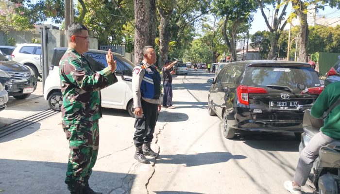 Jajaran Polsek Cicendo Polrestabes Bandung Bersinergi Monitoring Giat Gereja Sukawarna