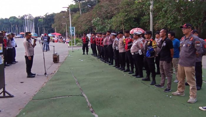 Polsek Regol  Pengamanan kegiatan Safari  Cinta Kang Dedi Mulyadi dan sosialisasi calon walikota Bandung 2024