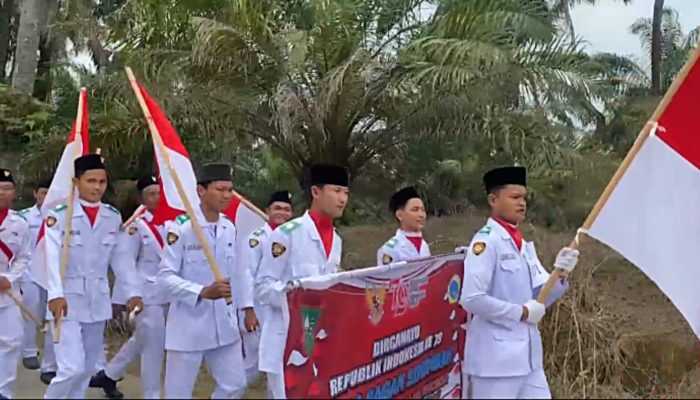 Antusias Karnaval HUT RI Ke-79, Siswa Siswi SMA Negeri 3 Bagan Sinembah
