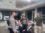 Personil Polsek Cinambo Melaksanakan Door to Door System kepada warga Masyarakat