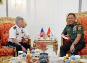 Kunjungan Dankoopsus Amerika Serikat Jendral Bryan P. Fenton beserta delegasi diterima Panglima TNI Jenderal Agus Subiyanto di Mabes TNI Cilangkap 