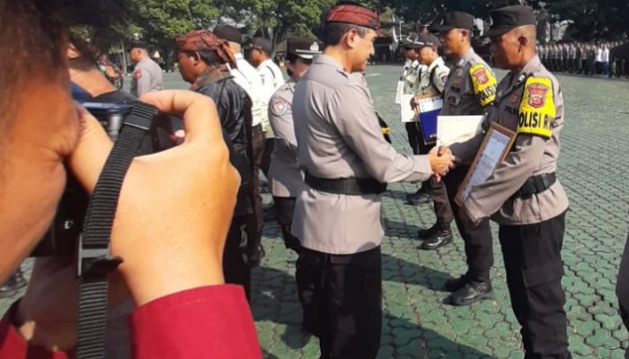 Aiptu Amaludin Raih Penghargaan Polisi RW