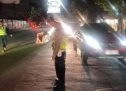 Cegah Kemacetan Polsek Kiaracondong Lakukan Pengaturan Di Malam Hari