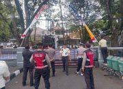 Kapolsek Cicendo Polsek Cicendo Polrestabes Pimpin Pengamanan Aksi Unras Di Disdik Jabar