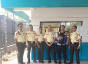 Bhabinkamtibmas menyampaikan Himbauan kepada Satpam PT PLN UITJBT Bandung