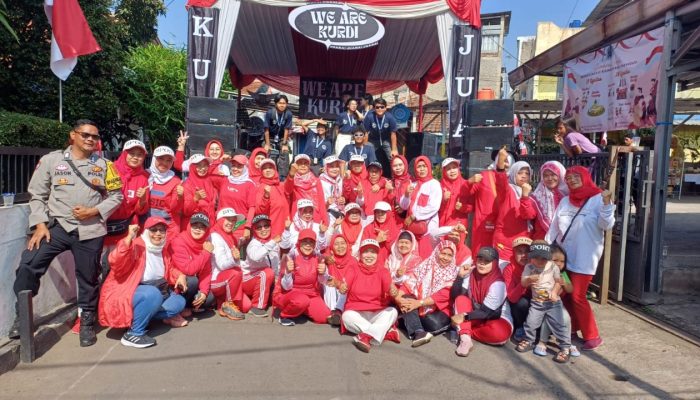 Bhabinkamtibmas Polsek Astanaanyar Monitoring Kegiatan Perayaan HUT RI Ke-79 Di Wilayah BInaan